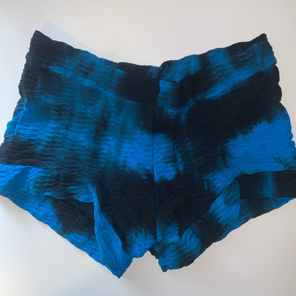Booty by Brabants croco skin shorts : Curvy - Picture 5 of 5
